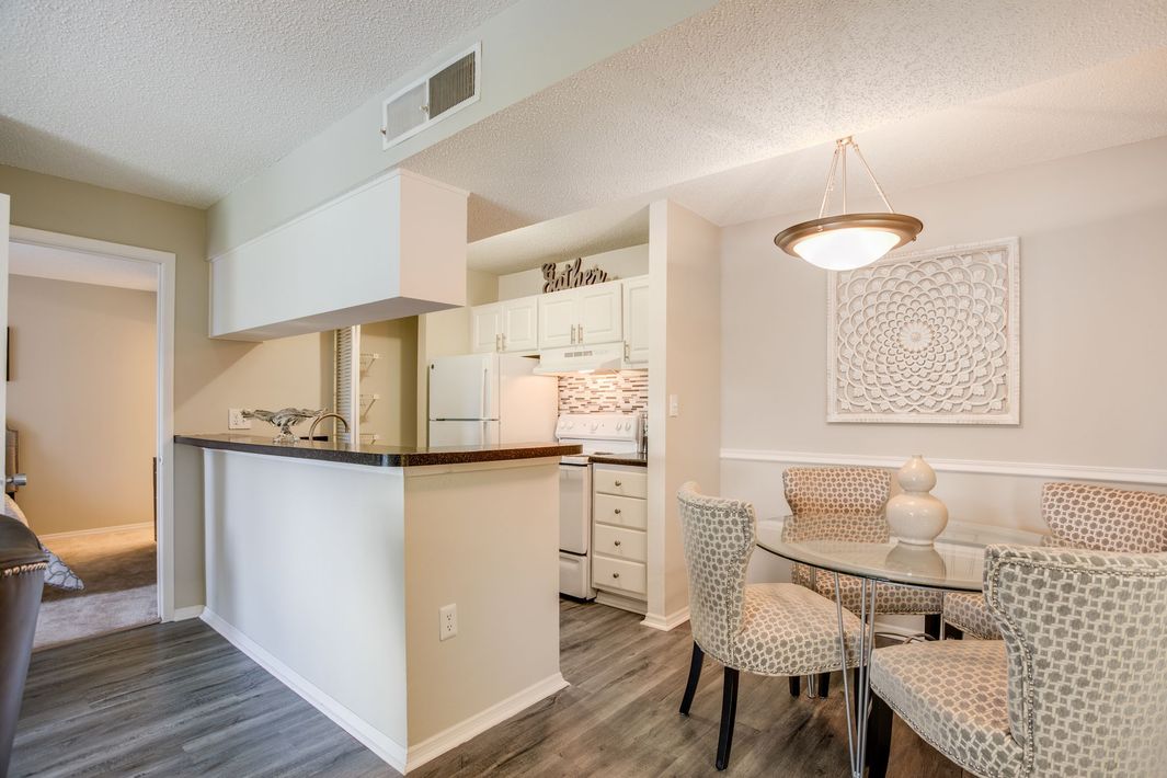 Swan Lake The Multifamily Advisory Group at Cushman & Wakefield